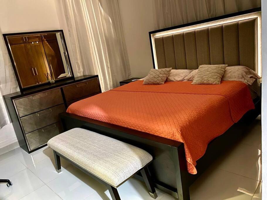 산티아고 데 로스 카바예로스 Spectacular Penthouse With Private Jacuzzi Terrace 아파트 외부 사진