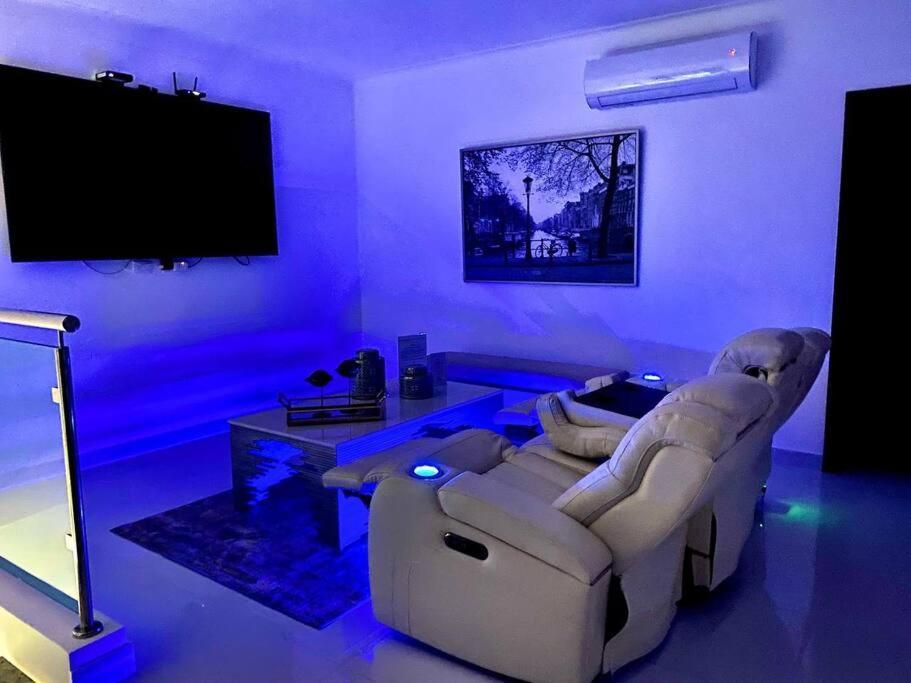 산티아고 데 로스 카바예로스 Spectacular Penthouse With Private Jacuzzi Terrace 아파트 외부 사진